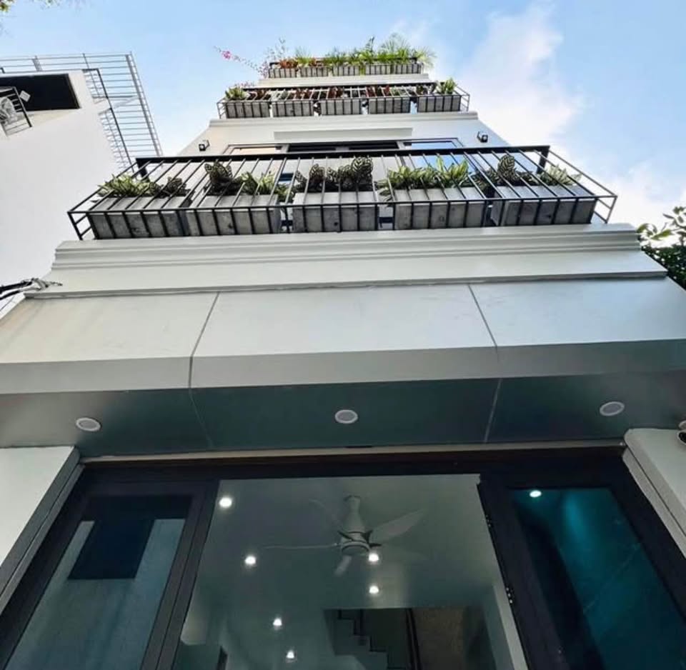 BÁN NHÀ XUÂN LA – TÂY HỒ – LÔ GÓC – 32M² – DƯỚI 10 TỶ